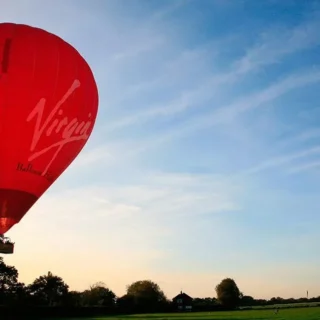 Balloon Flights With Vintage Car Ride